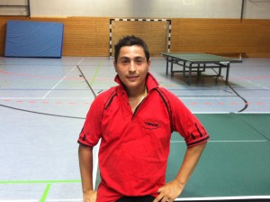Zurück bei der Eintracht: Luca trägt wieder schwarz-rot